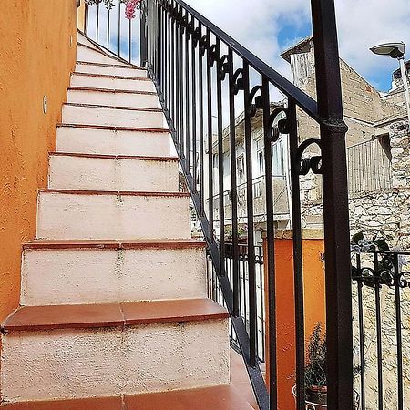 Casa Vacanza La Posadina באוני מראה חיצוני תמונה