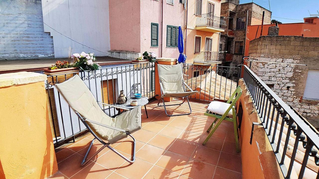 Casa Vacanza La Posadina באוני מראה חיצוני תמונה